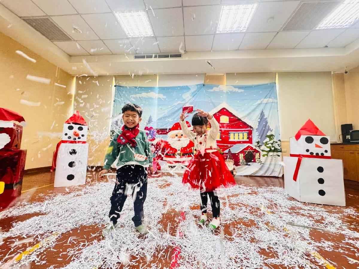 1766459827.4762_thum